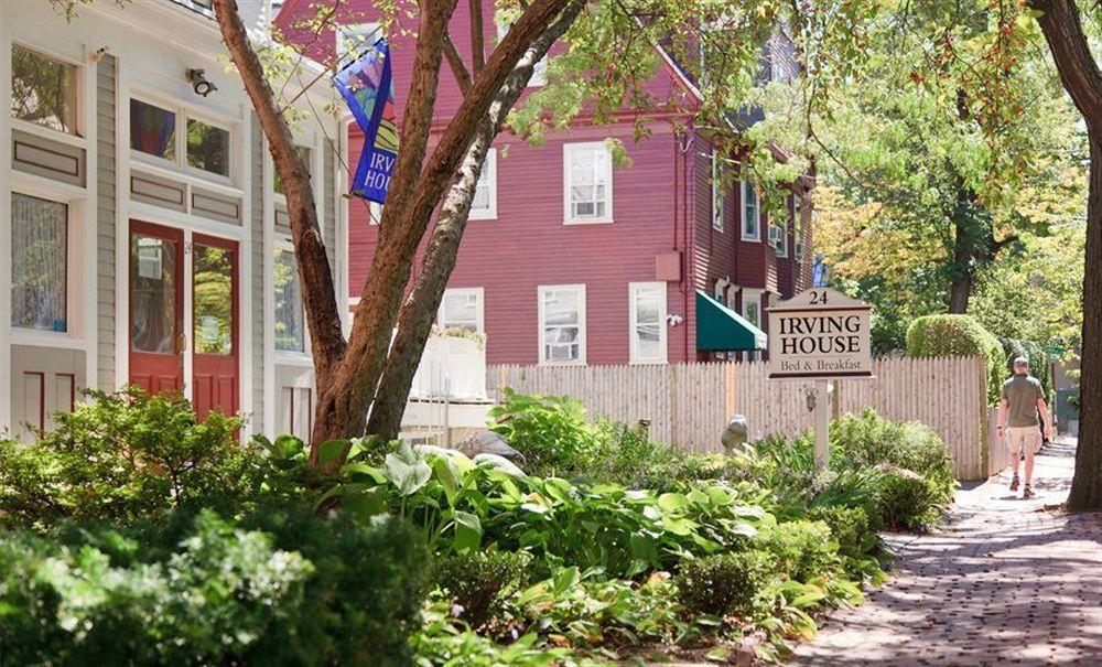 Irving House At Harvard Cambridge